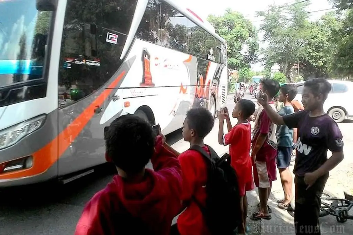 [Bintang] Telolet