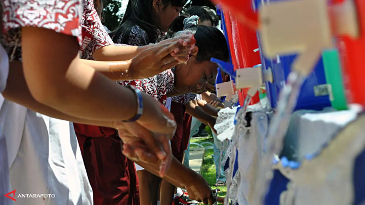 hari-cuci-tangan-131021b.jpg