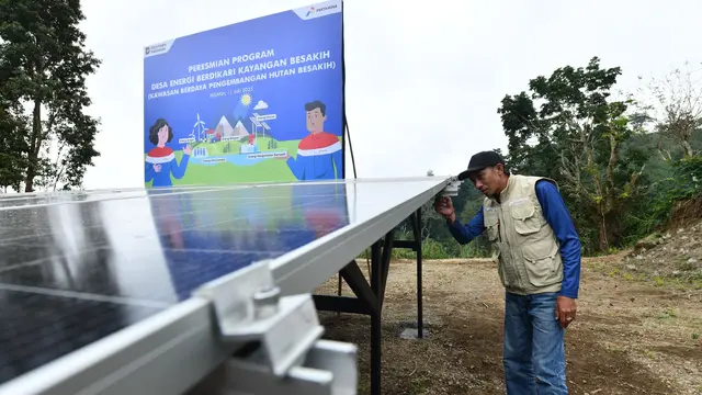 Kawasan Hutan Desa Besakih Ditingkatkan Sebagai PLTS