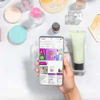 Menyambut kehadiran berbagai konser dan festival musik di Indonesia, Tokopedia membagikan lima tips make up kece dan tahan lama saat nonton konser dan festival musik.