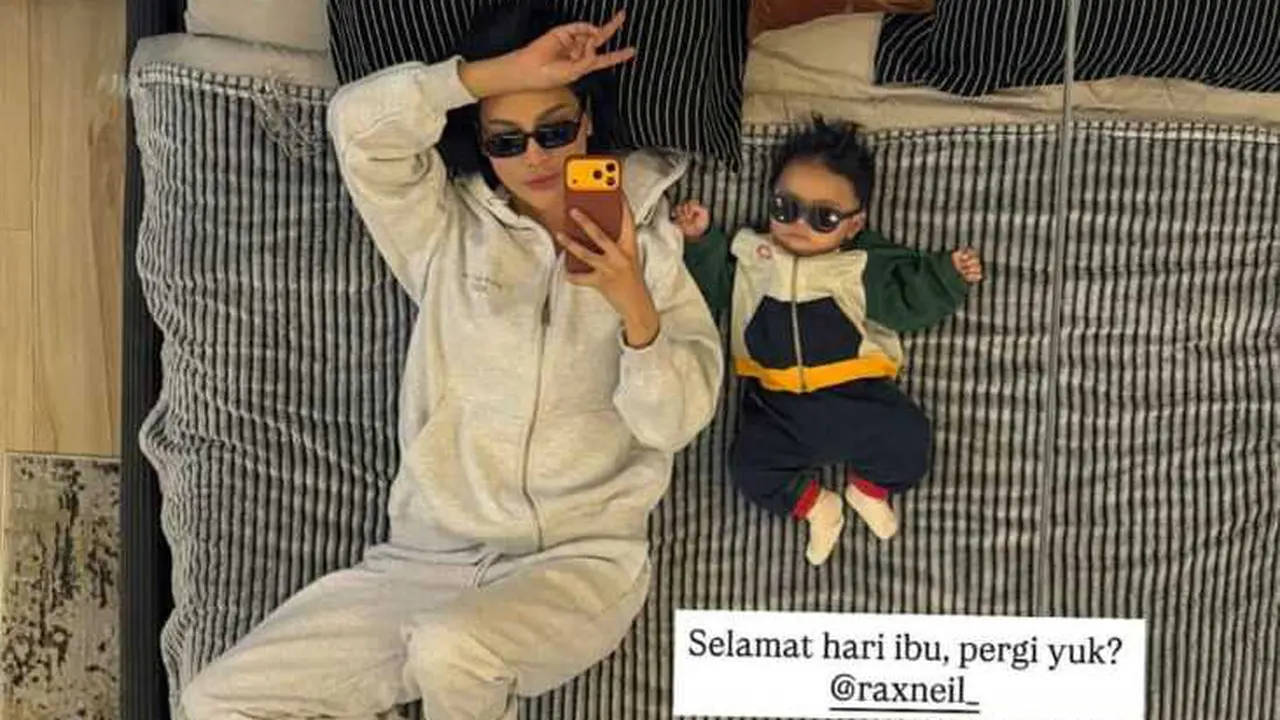 Erika Carlina Unggah Story Berdua dengan Sang Anak