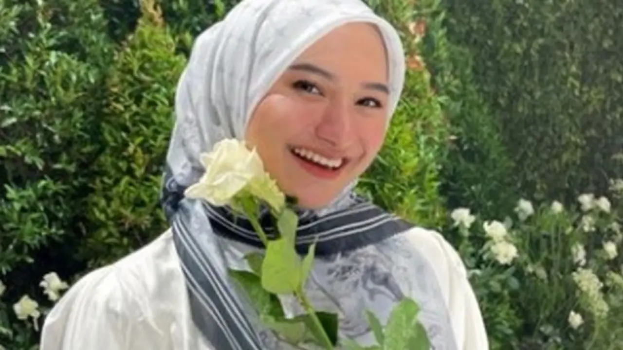 Nadzira Shafa