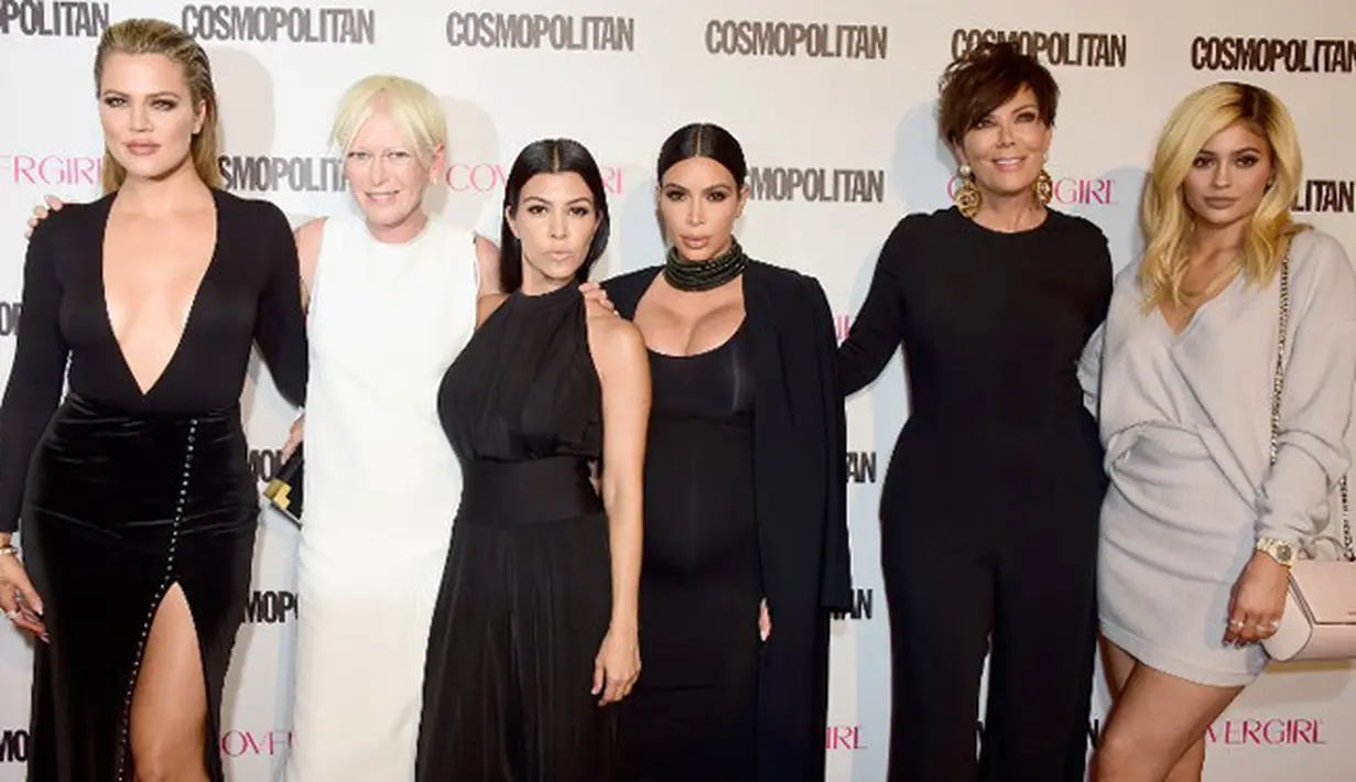 Pemaksaan itu dilakukan saudara perempuan Kylie lantaran makanan jenis karbohidrat sangat diperlukannya. Sedangkan biasanya makanan jenis karbohidrat itu sangat dihindari oleh Kylie yang dianggapnya sebagai lemak jenuh. (AFP/Frazer Harrison)