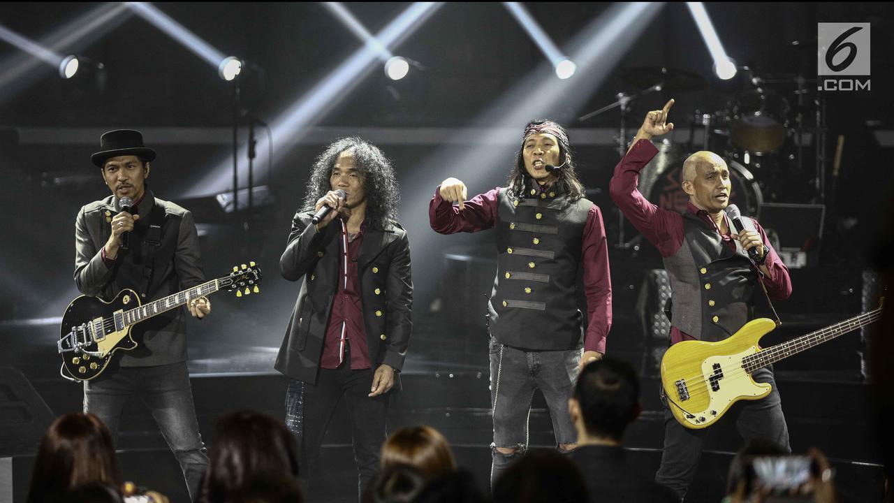 Slank Gelar Konser Bertajuk Slank in Love