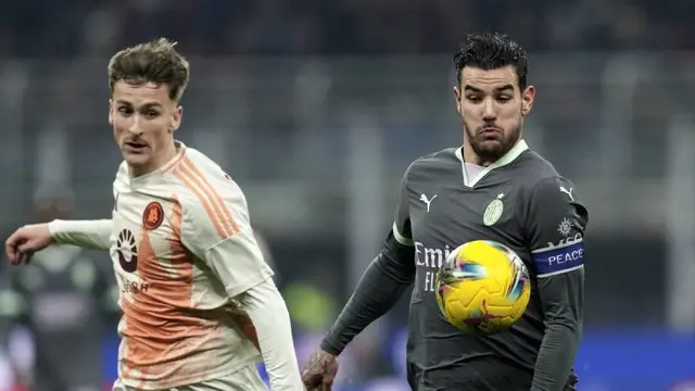 Tijjani Reijnders Tampil Sebagai Pahlawan Meski AC Milan Gagal Raih Poin Penuh Melawan Roma