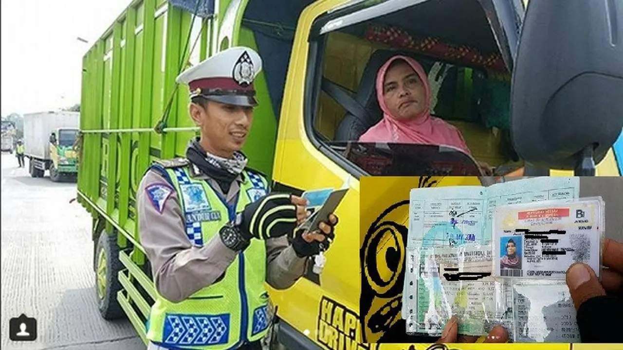 Emak-emak naik truk
