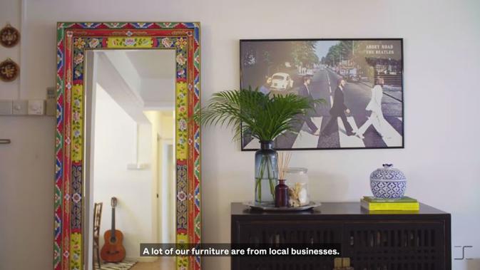Inspirasi desain interior peranakan nan estetis di rumah. (dok. tangkapan layar YouTube/Stacked Homes)