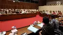 Suasana Rapat Dengar Pendapat di Komplek Parlemen, Senayan, Jakarta, Rabu (19/7). Rapat tertutup itu membahas salah satunya  hasil audit BPK terkait temuan sejumlah ketidakpatuhan terhadap peraturan dan penyimpangan sistem. (Liputan6.com/Johan Tallo)