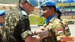 Citizen6, Lebanon: Ratusan personel Kontingen Indonesia dari beberapa kesatuan tugas yang tengah bertugas di bawah komando Unifil menerima medali perdamaian dari PBB, bertempat di lapangan Sudirman, Camp Green Hill, Naqoura Lebanon Selatan, Kamis (21/7). 