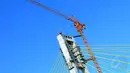 Info dari warga sekitar, bangunan jembatan Bung Karno itu terabaikan sejak tahun 2004, Manado, (7/9/14). (Liputan6.com/Faisal R Syam)