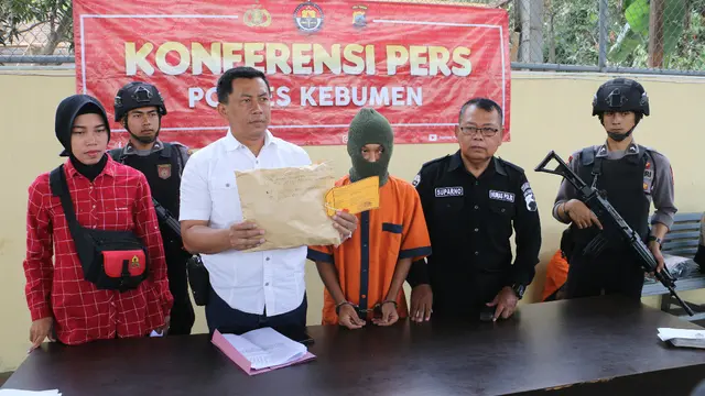 Polisi mengungkap kasus kakak mencabuli adik kandungnya. (Foto: Liputan6.com/Polres Kebumen/Muhamad Ridlo)