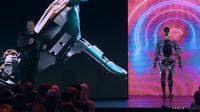 Elon Musk memperkenalkan robot humanoid Tesla Optimus di AI Day 2022 (YouTube Tesla)
