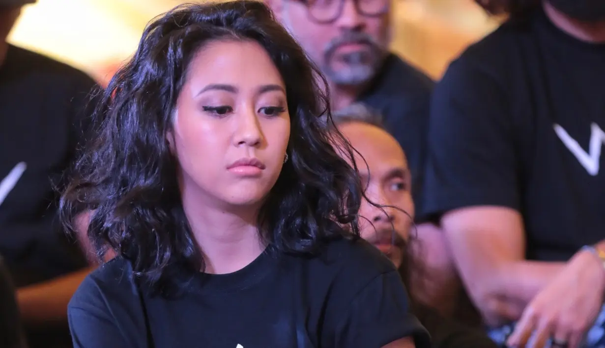 Di film Wiro Sableng 212 ini, Sherina mendapat peran sebagai sosok Anggini. Sayangnya, ia tak begitu mengenal siapa itu Anggini. Pasalnya, sejak kecil ia hanya memahami sosok Wiro Sableng dan Sinto Gendeng. (Adrian Putra/Bintang.com)