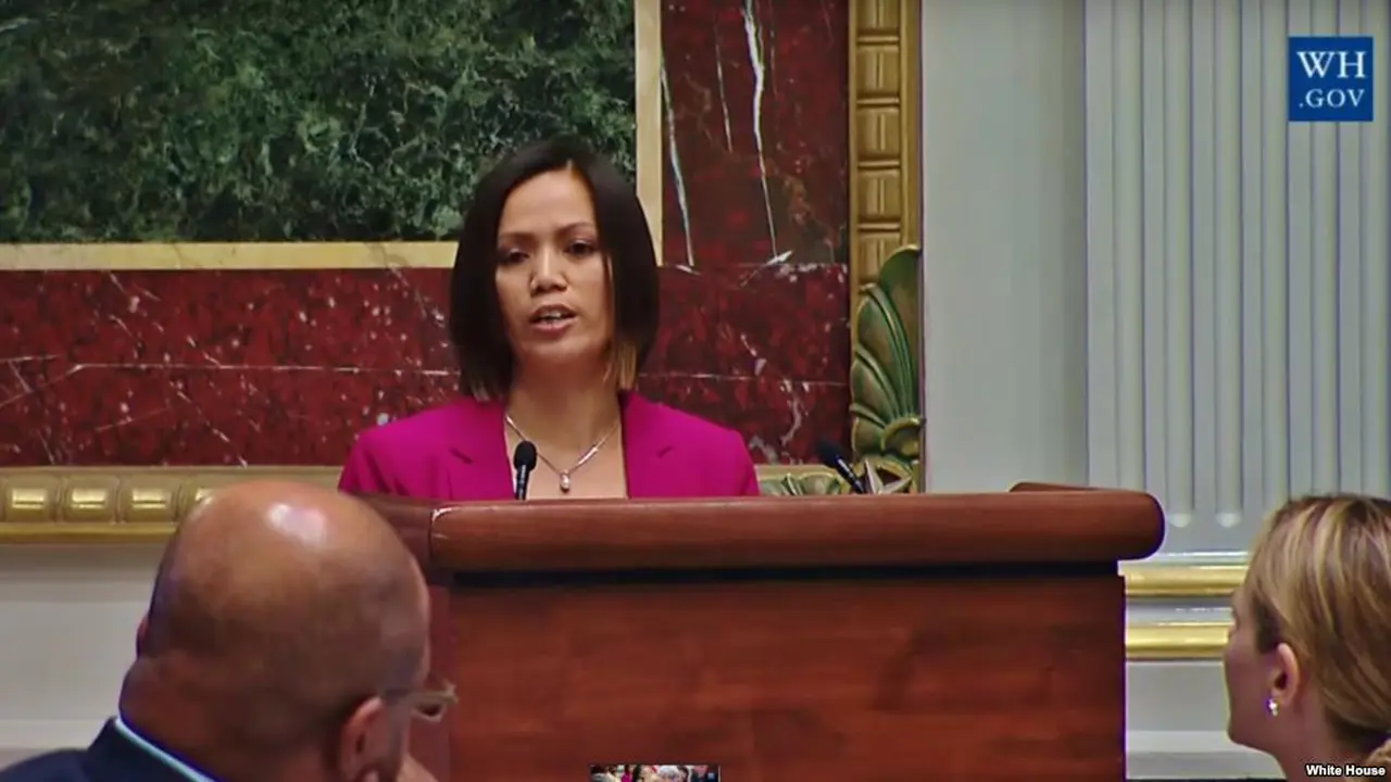 Ima Matul Maisaroh, WNI Malang yang berpidato di konvensi Partai Demokrat AS. (Dokumentasi VOA News)