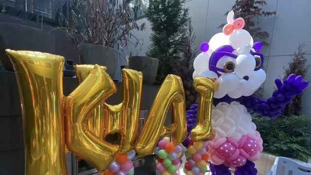 Momen Gigi Hadid Rayakan Ultah Pertama Baby Khai. (Sumber: Instagram/lanzybear)