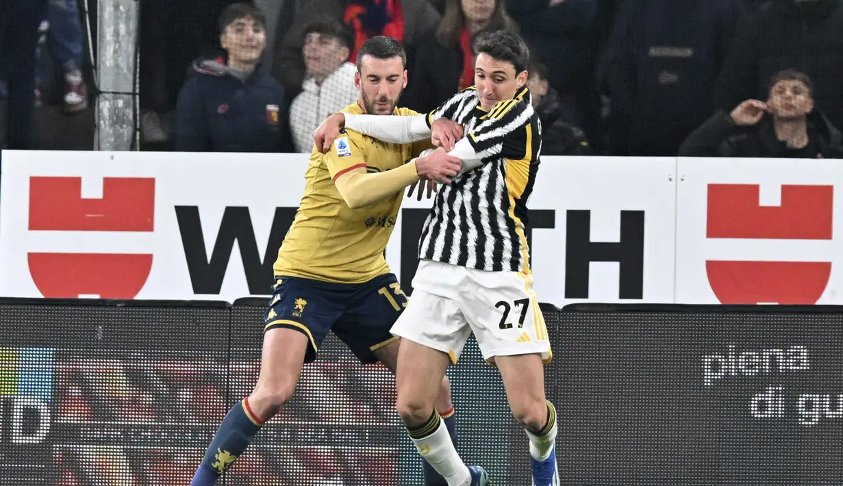 <p>Genoa berada di urutan ke-14 dengan 16 poin, berada empat poin dari zona degradasi. (Tano Pecoraro/LaPresse via AP)</p>