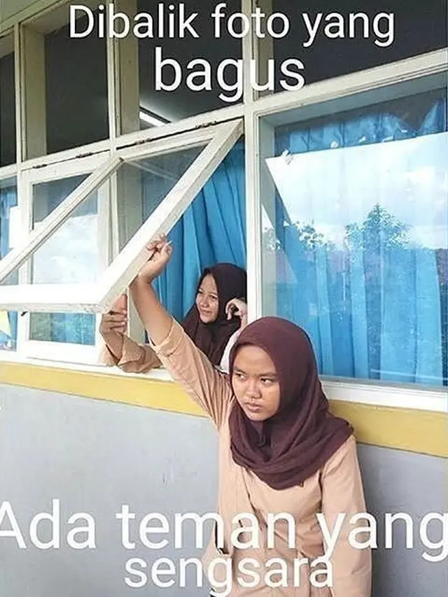 6 Tingkah Jungkir Balik Cewek Saat Bantu Ambil Foto Sahabatnya Ini Penuh Perjuangan