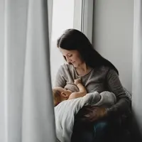 Kenali cara praktis dan aman menjaga bentuk tubuh agar tetap ideal dan langsing setelah melahirkan. (Sumber: Freepik/freepic.diller).