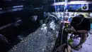 Ikan hias terlihat di Sentra Ikan Hias, Dinas Kelautan, Pertanian dan Ketahanan Pangan DKI Jakarta, Senin (9/8/2021). Penurunan penjualan ikan hias karena pemerintah melakukan pembatasan aktivitas masyarakat untuk mencegah kerumunan. (Liputan6.com/Johan Tallo)
