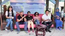 Jumpa pers Home run in Harmony di markas Slank, Jakarta, Senin (15/02/2016) dihadiri Direktur Bank BTN Sis Apik Wijayanto dan personel Slank serta Bunda Ifet. (Dezmond Manullang/Bintang.com)