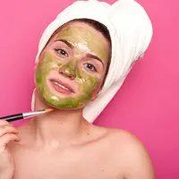 ilustrasi cara membuat masker wajah dari sayuran yang cukup unik dan bisa mencerahkan wajah/StoryTime Studio/shutterstock