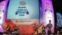 Jikustik saat tampil di Emtek Goes To Campus (EGTC) 2016