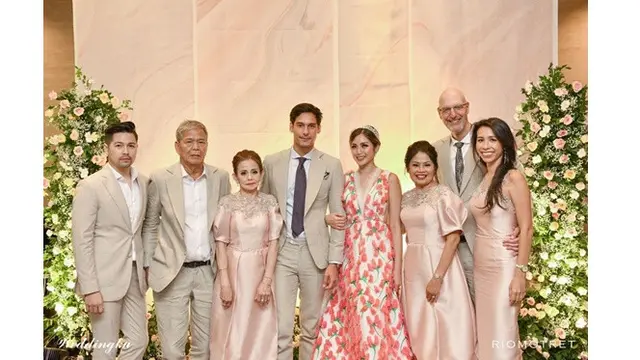 5 Momen Berkesan Acara Tunangan Jessica Iskandar dan Richard Kyle