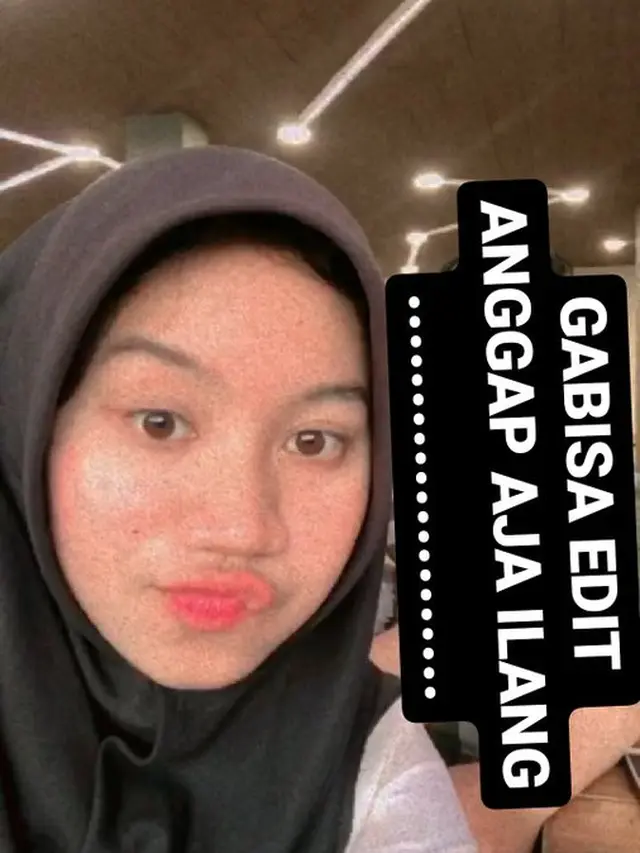 Minta Cowoknya Dihilangkan, 6 Hasil Editan Foto ala Netizen Ini Kocak