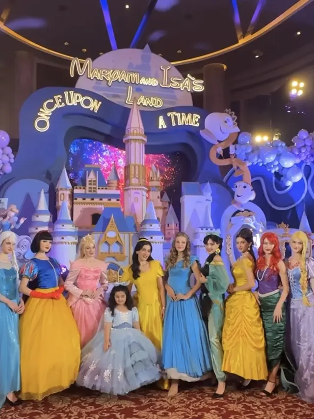 Pesta ulang tahun mewah kedua anak Tasya Farasya bertema Disneyland. [@tasyafarasya]