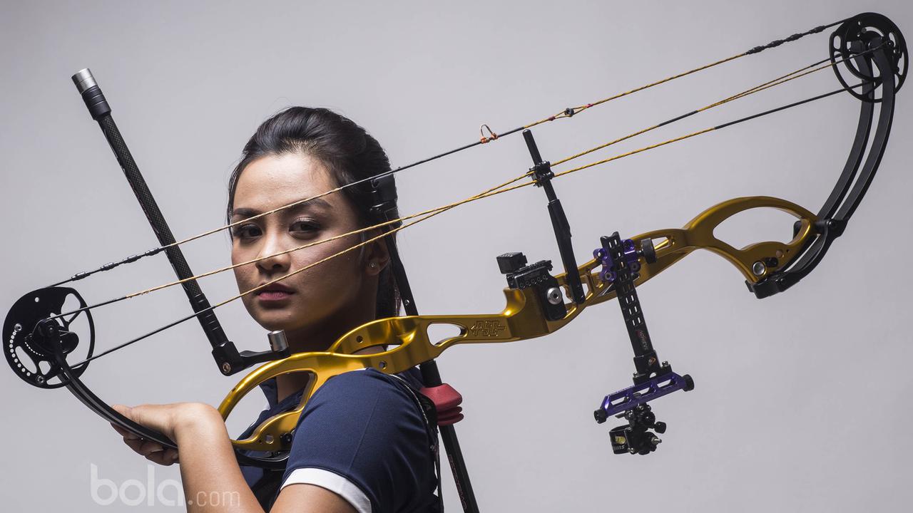 Dellie Threesyadinda