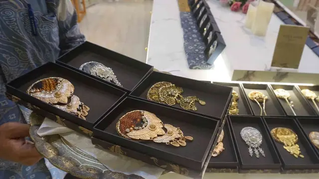 Fimela Figure: Bentuk Dedikasi 15 Tahun Garap Aksesori Handmade Bernafaskan Budaya Sunda dari Ardelya Craft