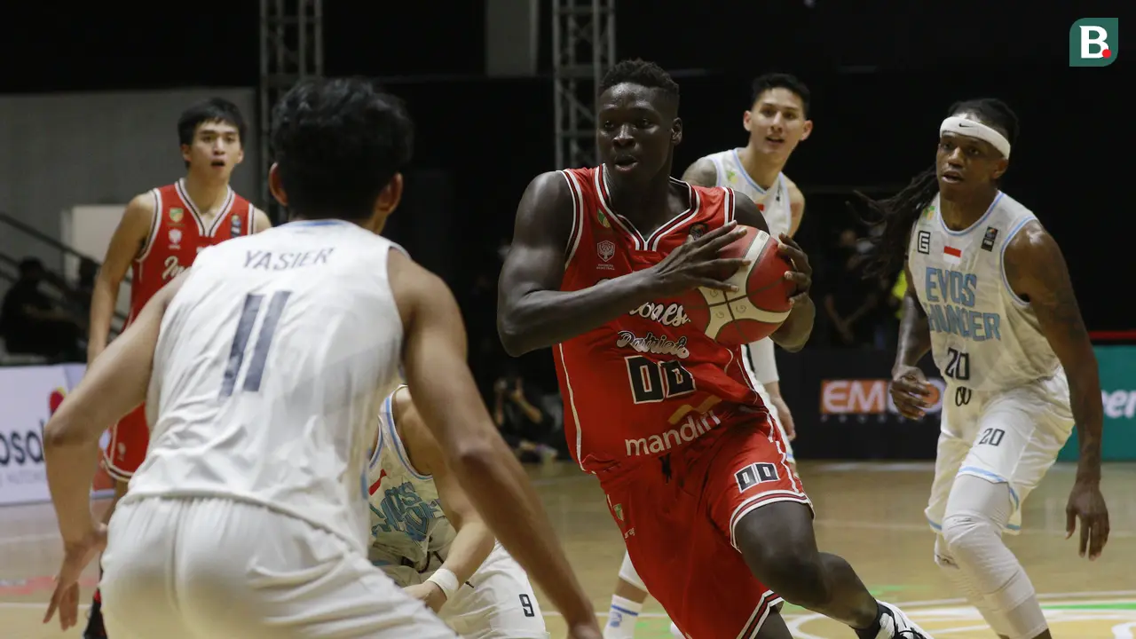 Foto: Indonesia Patriots Kantongi Kemenangan Perdana usai Menangkan Laga Sengit Kontra Evos Thunder Bogor di IBL 2022