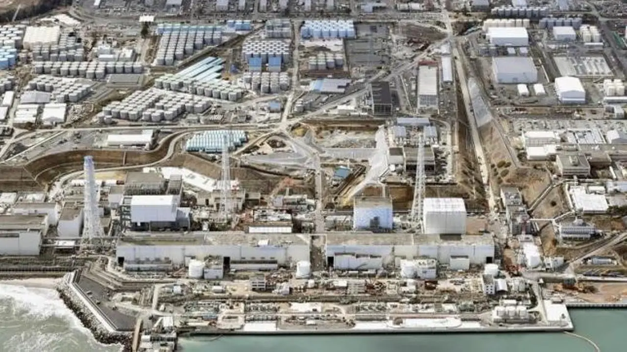 Tampak keseluruhan lokasi pabrik pembangkit listrik tenaga nuklir Fukushima Daiichi (Foto: Reuters).