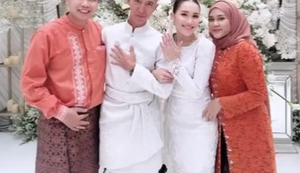 Ayu Ting Ting lamaran [Instagram/ayutingting92]