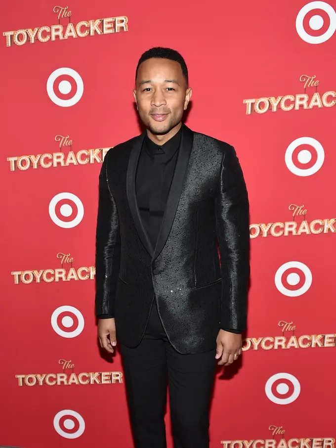 [Bintang] John Legend