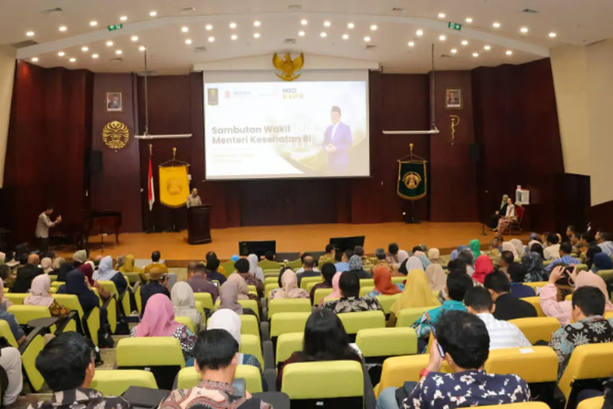 Wamenkes Benny minta fakultas kedokteran diharapkan bisa menjadi pusat riset dan inovasi yang mampu menghasilkan produk kesehatan bermanfaat. (Dok Kemenkes)