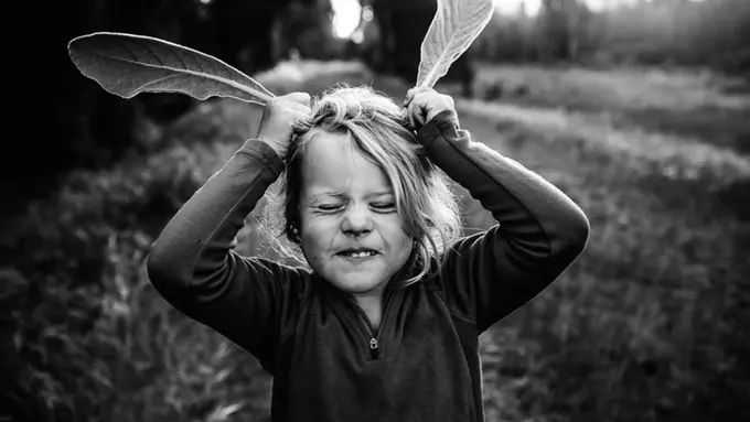 Ibu Fotografer 'Bidik' Masa Kecil Anaknya tanpa Alat Elektronik