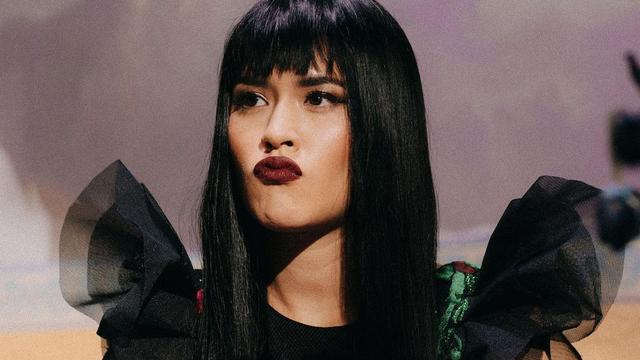 7 Potret Raisa dengan Poni Depan, Disebut Makin Awet Muda