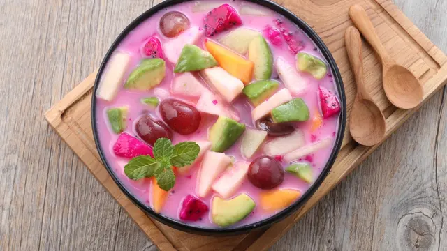 Ngabuburit Lebih Berwarna dengan 7 Takjil Istimewa, Intip Resepnya!