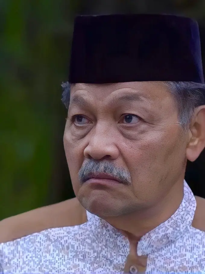 Eeng Saptahadi meninggal dunia (https://www.instagram.com/p/ColhoHNJn_Q/)