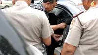 Benda Mencurigakan di Parkiran DPR Ternyata Kabel Charger Laptop