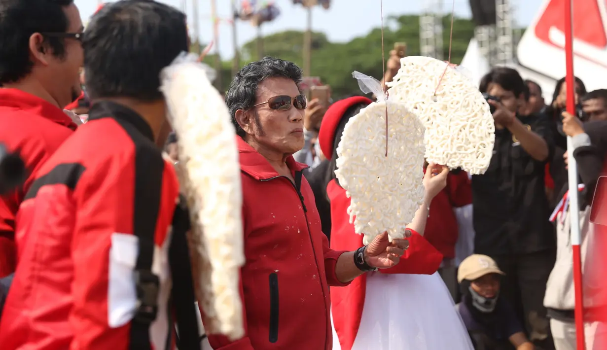 Rhoma Irama Lomba 17 Agustus