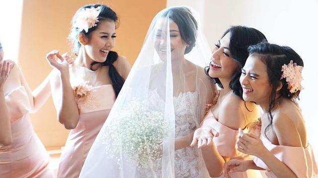 Felly eks Cherrybelle dan Mario Kacang