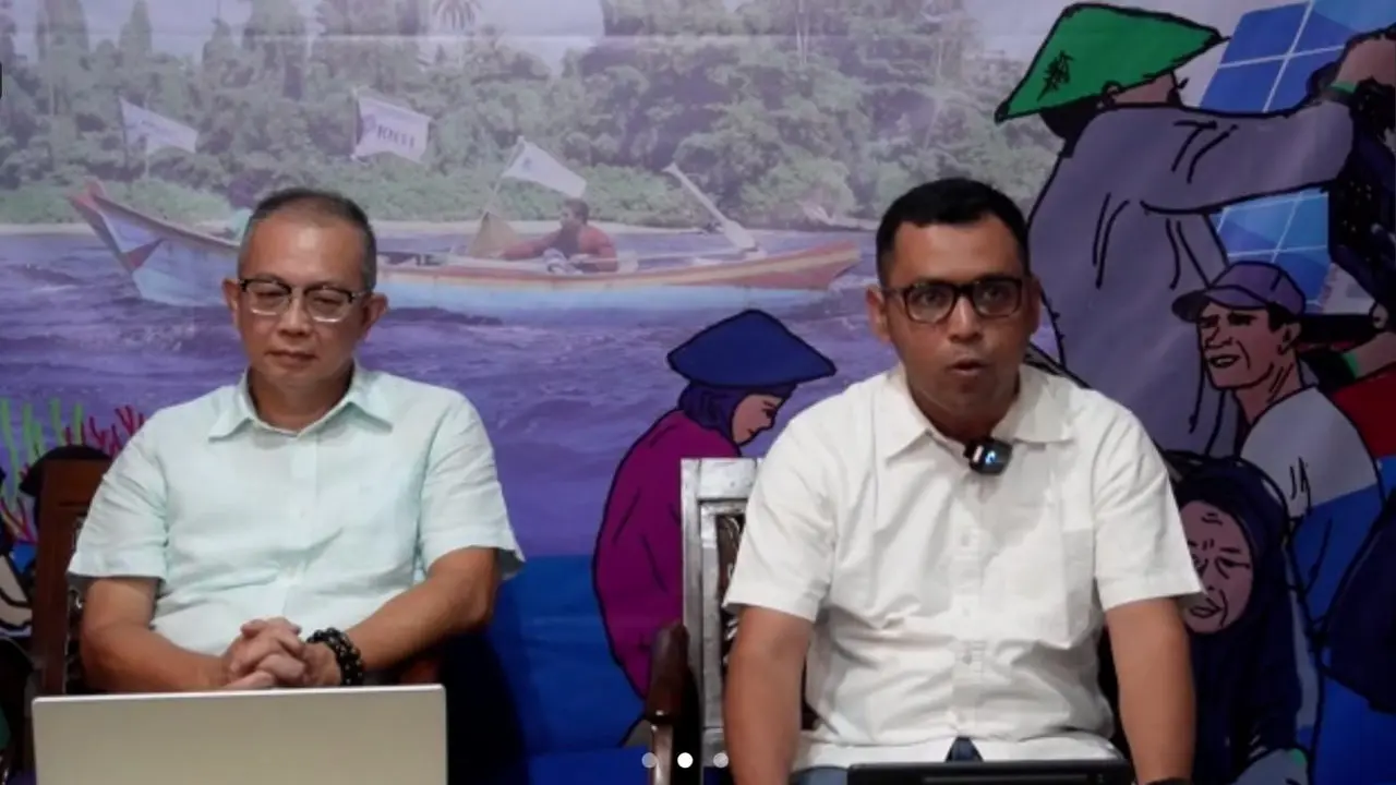 Ketua Umum DPP Kesatuan Nelayan Tradisional Indonesia (KNTI) Dani Setiawan, dalam Diskusi Publik KNTI 'Arah Kebijakan Baru Pemerintah Indonesia pada Tata Kelola Perikanan', Selasa (29/10/2024). (Tira/Liputan6.com)