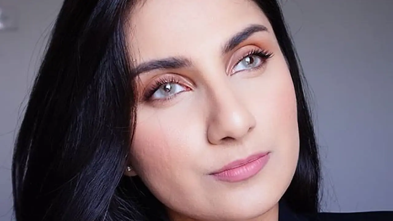 Makeup Look yang Tepat ke Kantor dalam 20 Menit