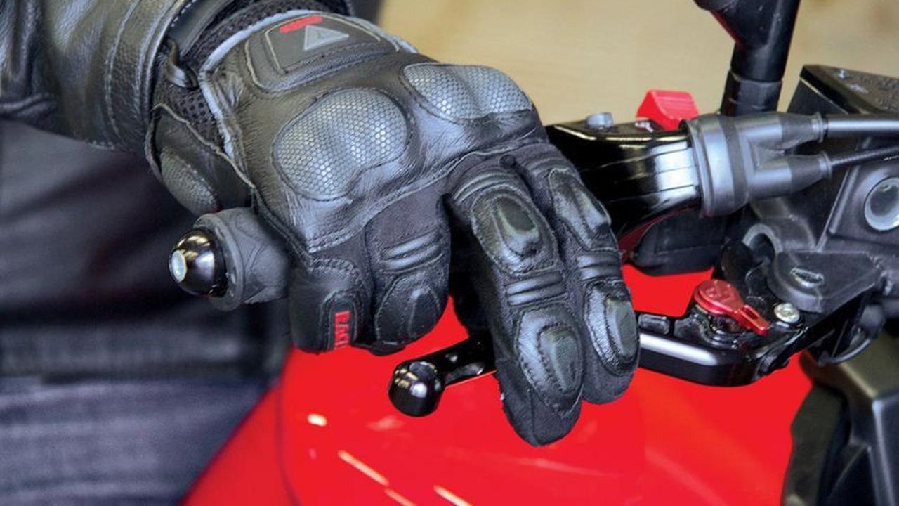 Rem depan sepeda motor