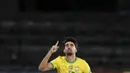 Dengan kemenangan ini, Brasil berhak melaju ke semifinal Copa America 2021 dan akan ditantang Peru di fase empat besar. (AP/Silvia Izquierdo)