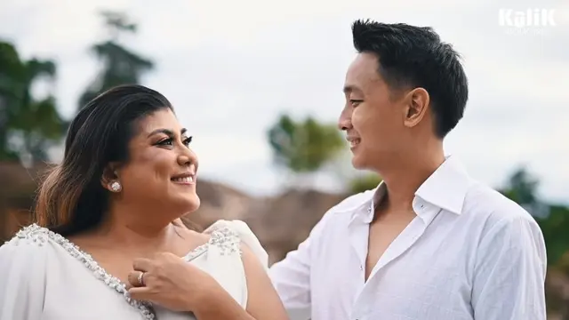 7 Momen Prewedding Regina Ivanova dengan Kekasih, Ditemani Anak Kambing
