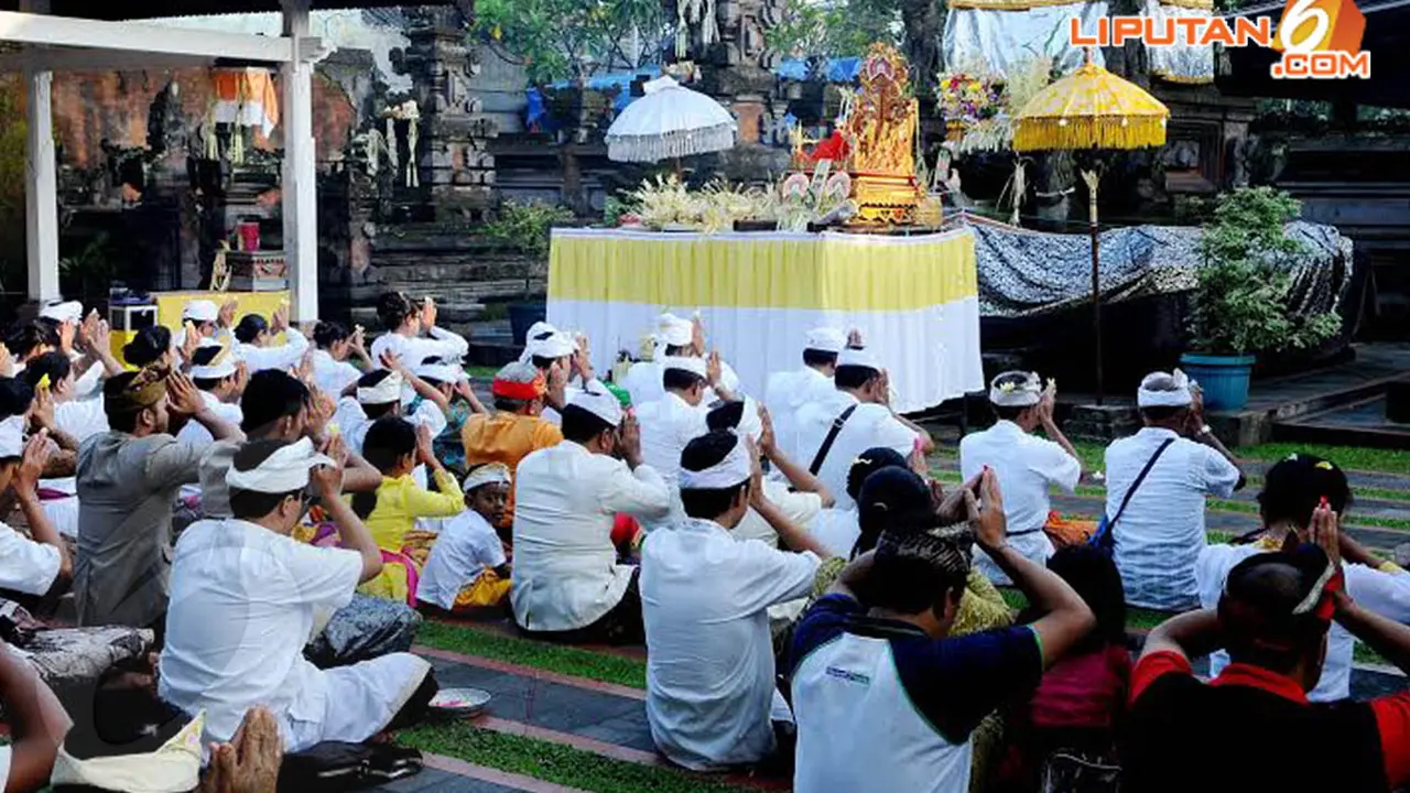 [FOTO] Ritual Menjelang Upacara Melasti 