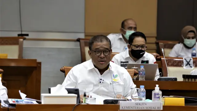 Sekretaris Jenderal Kemensos Hartono Laras.
